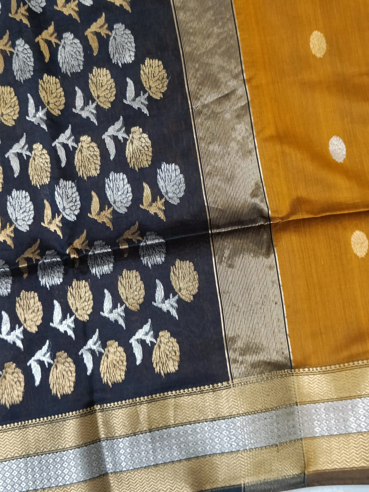 Mustard Yellow & Black Maheshwari Silk Cotton Saree