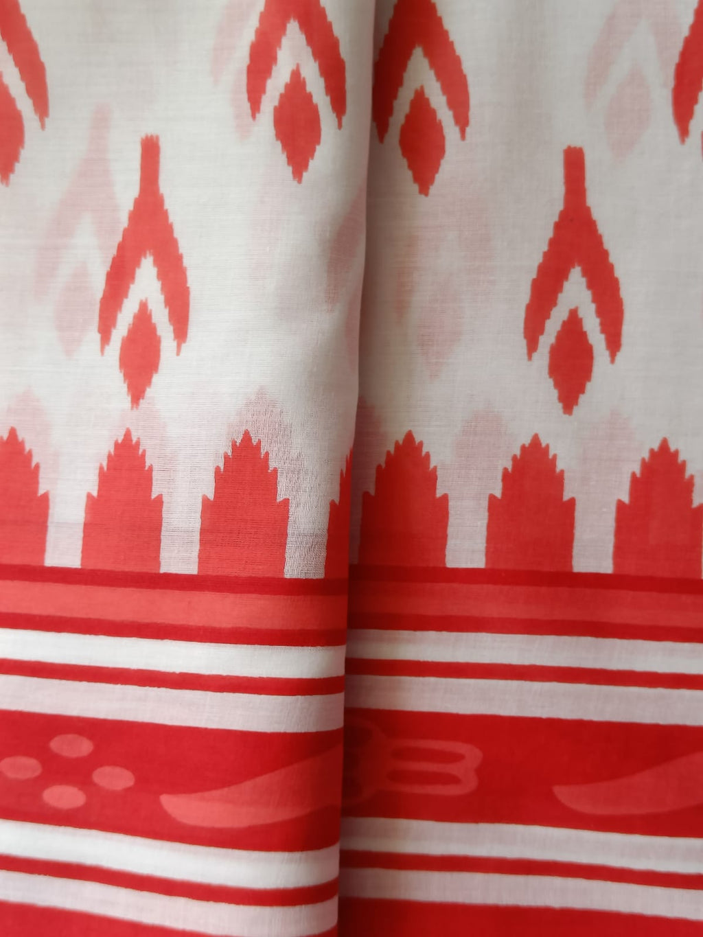 Coral Red & White Handblock Printed Mul Cotton Saree