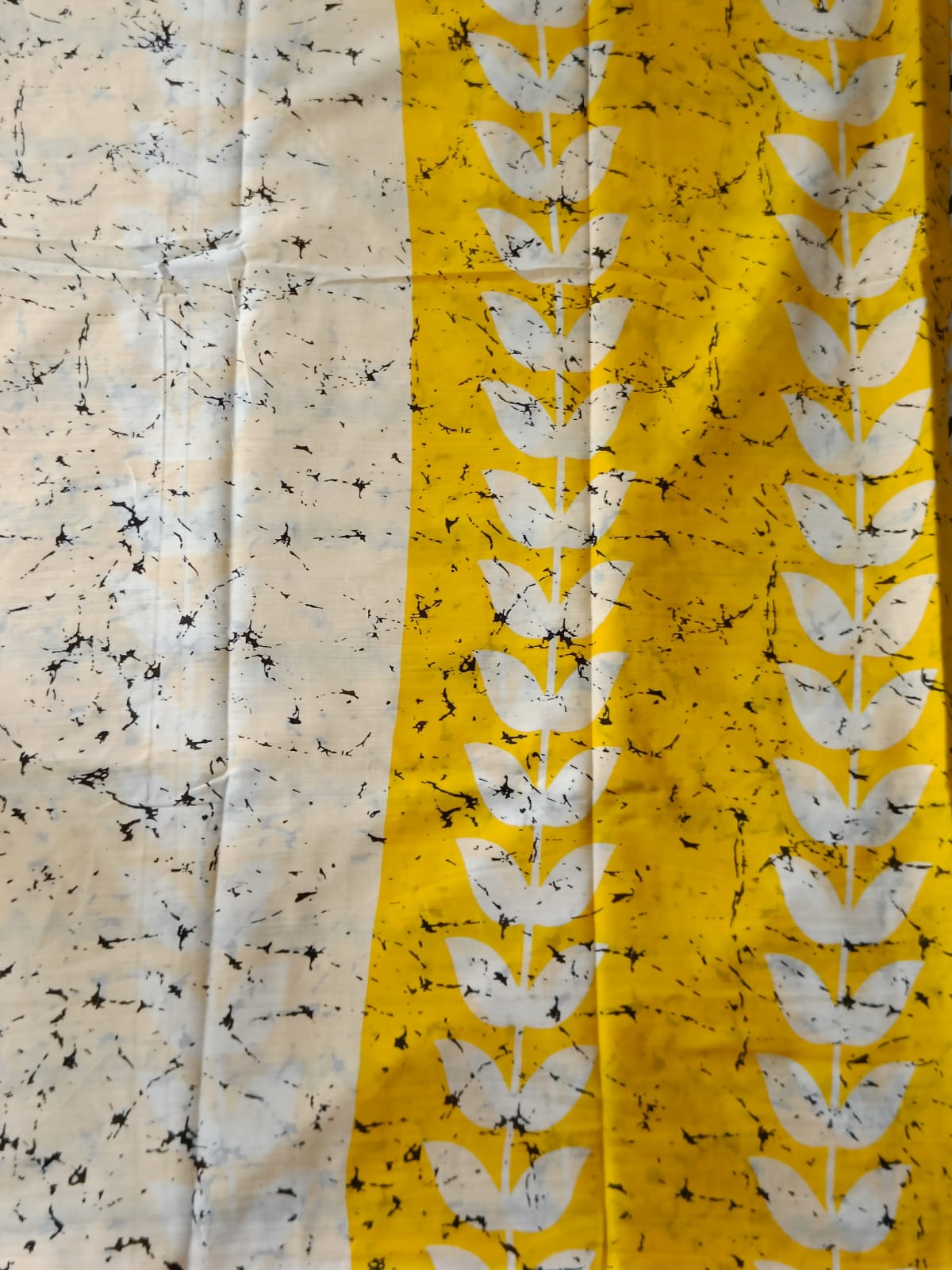 Yellow & White Mul Cotton Saree