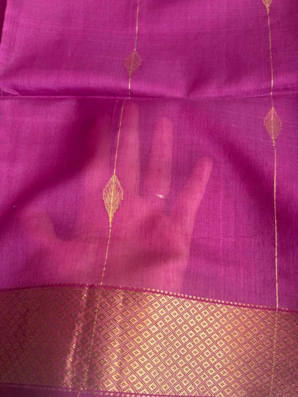 Rani Pink Maheshwari Silk Cotton Saree