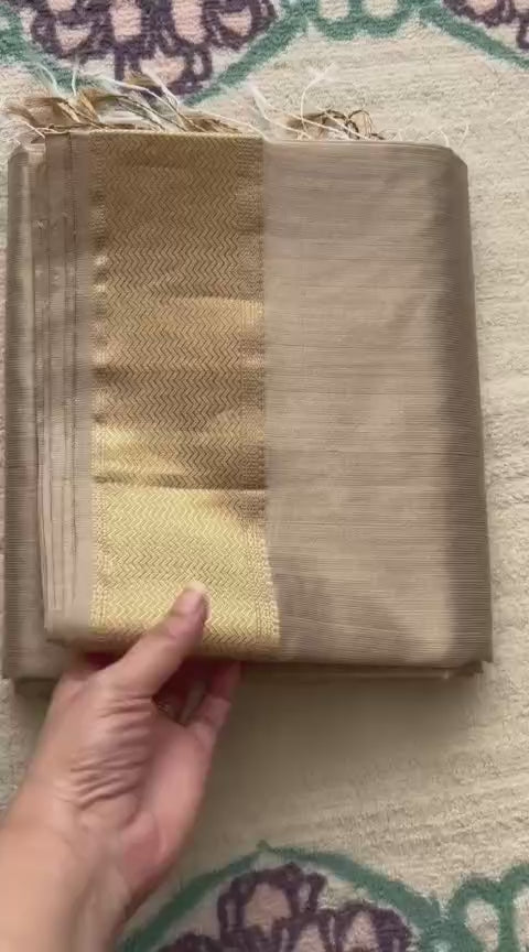 Beige Maheshwari Silk Cotton Saree